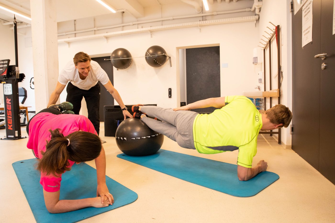 Gruppentraining mit Stabilitätsball